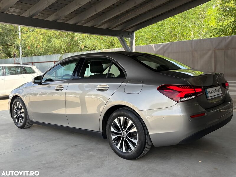 Mercedes-Benz A 180