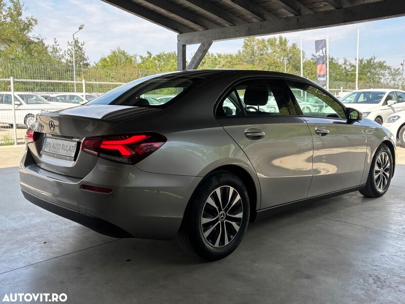 Mercedes-Benz A 180